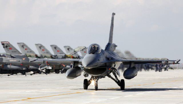 SON DAKİKA! Bölgenin en caydırıcı gücü! Azerbaycan Cumhurbaşkanı Aliyev Türk F-16’larını görürsünüz demişti...