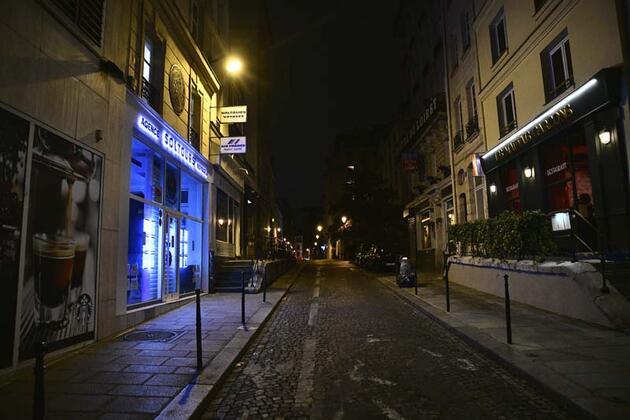 Çanlar Avrupa için çalıyor: Sokağa çıkma yasakları geri döndü!