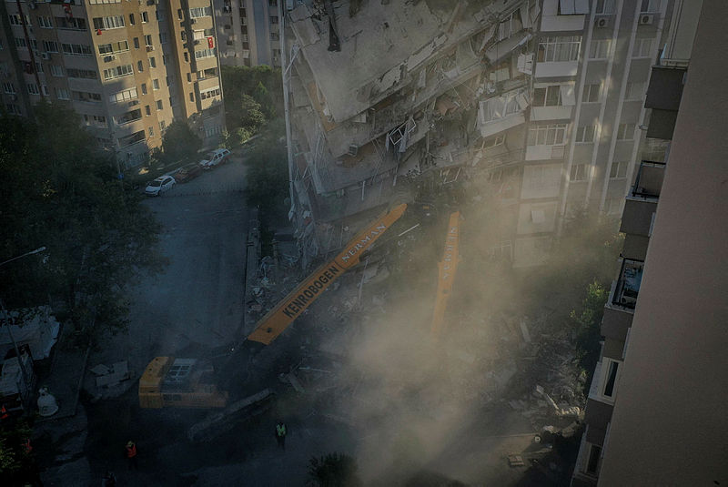 Son dakika haberleri: Bakan Dönmez’den İzmir’deki elektrik kesintisiyle ilgili açıklama