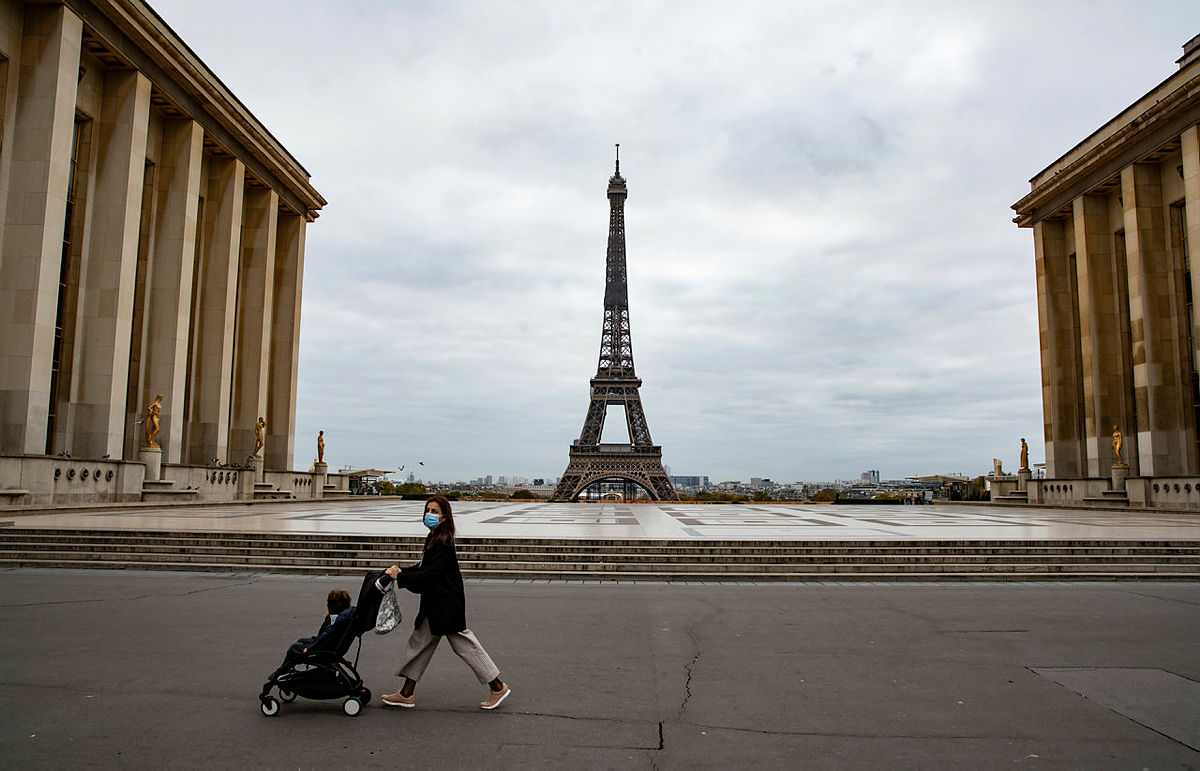 Fransa’da corona virüse teslim oldu! Her 30 saniyede bir kişi hastanelik oluyor