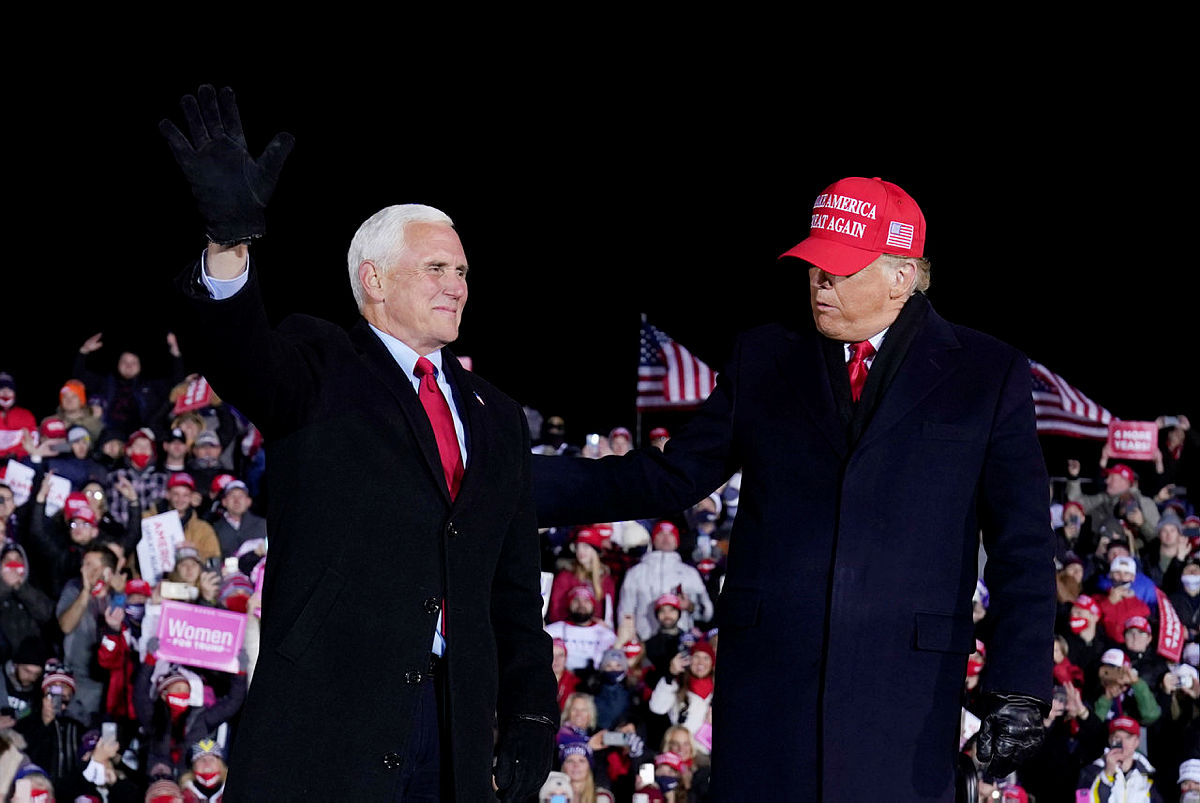 ABD Başkan Adayı Donald Trump kimdir? Donald Trump kaç yaşında?