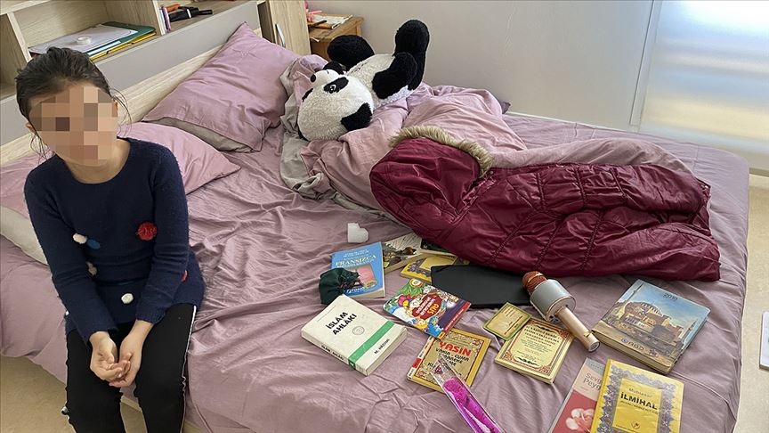 Son dakika haberi | Fransa İslam düşmanlığında sınır tanımıyor! Ev basıp 10 yaşındaki çocuğu gözaltına aldılar! Korkunç anları böyle anlattılar...