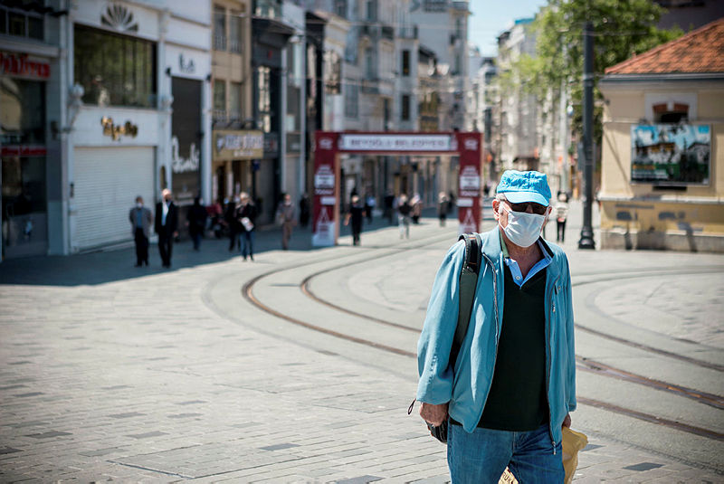 SON DAKİKA! İstanbul’da 65 yaş üstü sokağa çıkma yasağı var mı? İşte İstanbul’da 65 yaş üstü sokağa çıkma yasağı hangi saatlerde?
