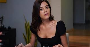 Sadakatsiz dizisi hangi dizinin uyarlaması? BBC’nin Doctor Foster konusu Sadakatsiz ile aynı mı, yapım hangi dizinin uyarlaması?