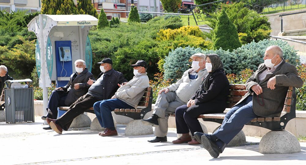 SON DAKİKA HABERLER! Bir ile daha kısıtlama geldi! İşte 65 yaş ve üzeri sokağa çıkma yasağı olan iller
