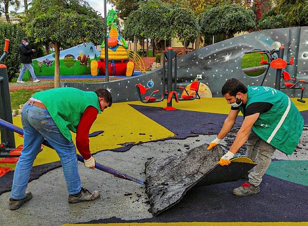 CHP’li belediyenin PKK rezaletine AK Parti’den sert tepki!