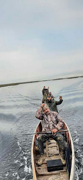 Son dakika haberi: Kızıl geyik avlayan eski başkandan açıklama geldi: Yasal olmayan hiçbir şey yapmadım