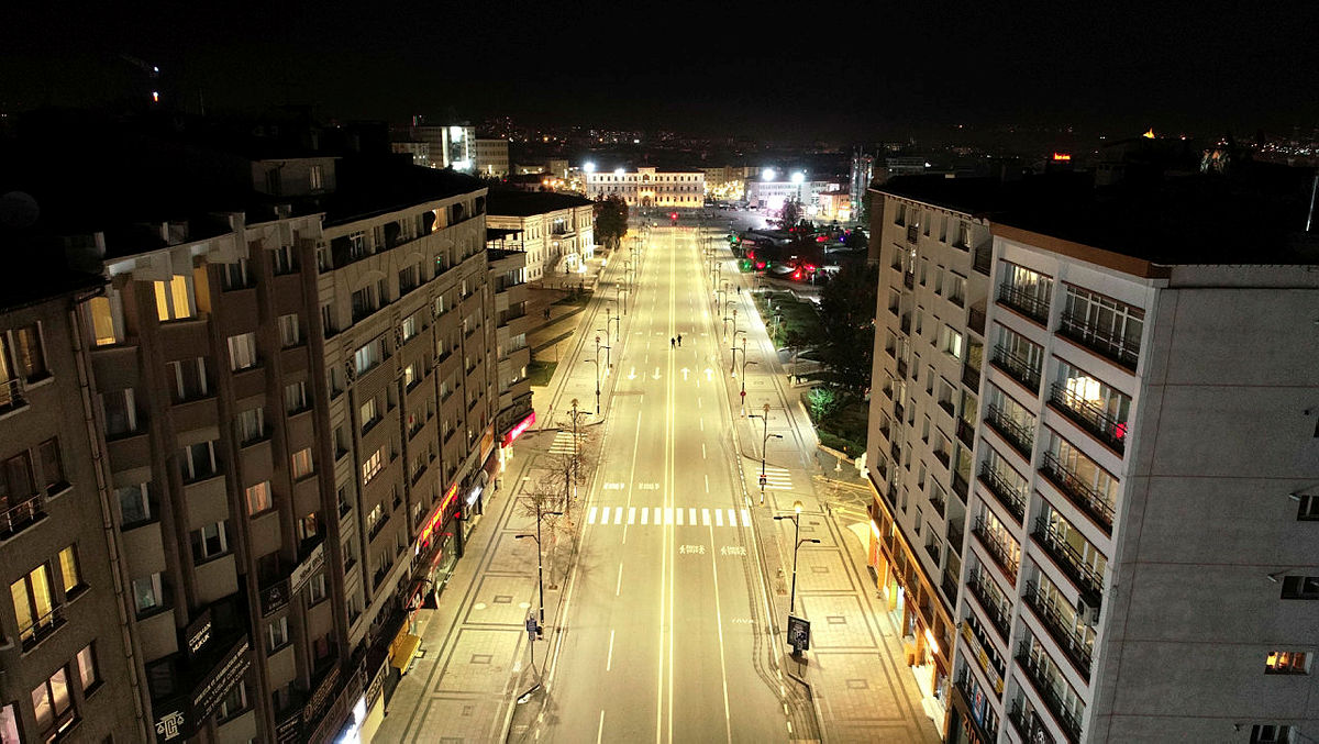 Son Dakika Haberi! Bugün sokağa çıkma yasağı var mı? Hafta içi sokağa çıkma yasağı olacak mı?