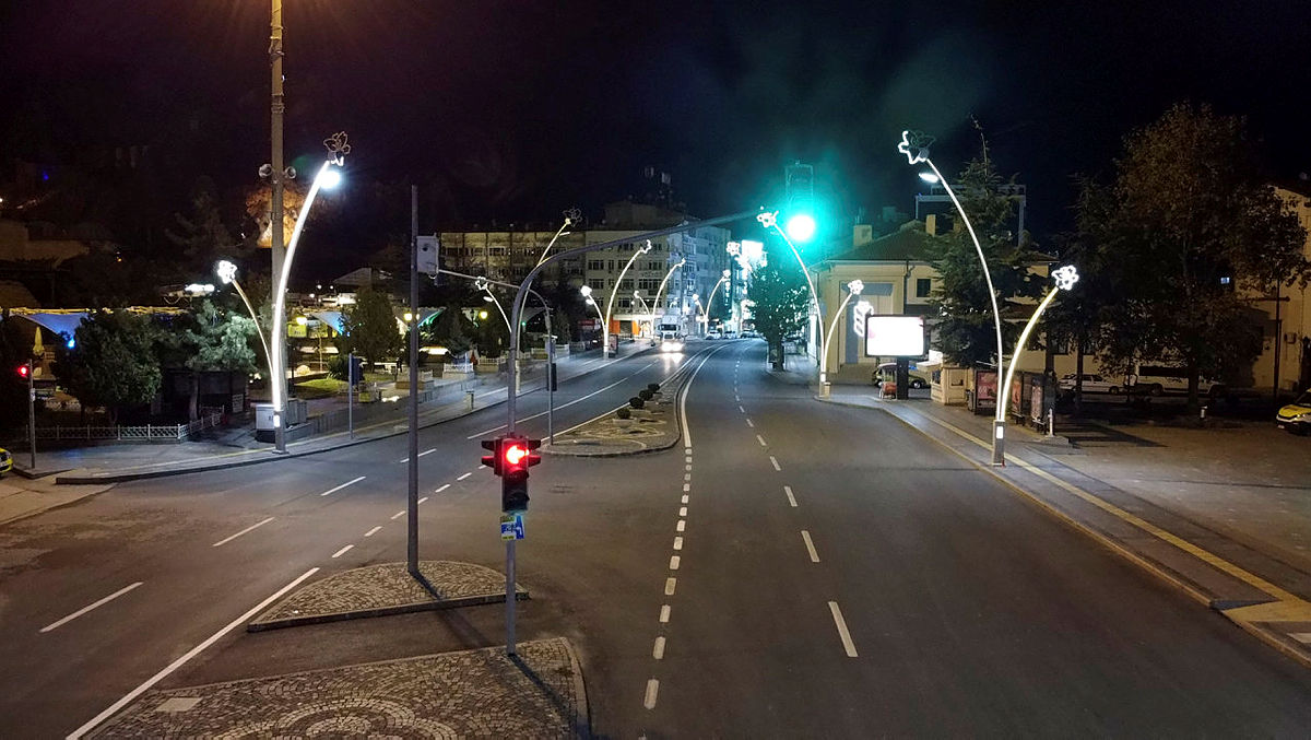 Son Dakika Haberi! Bugün sokağa çıkma yasağı var mı? Hafta içi sokağa çıkma yasağı olacak mı?