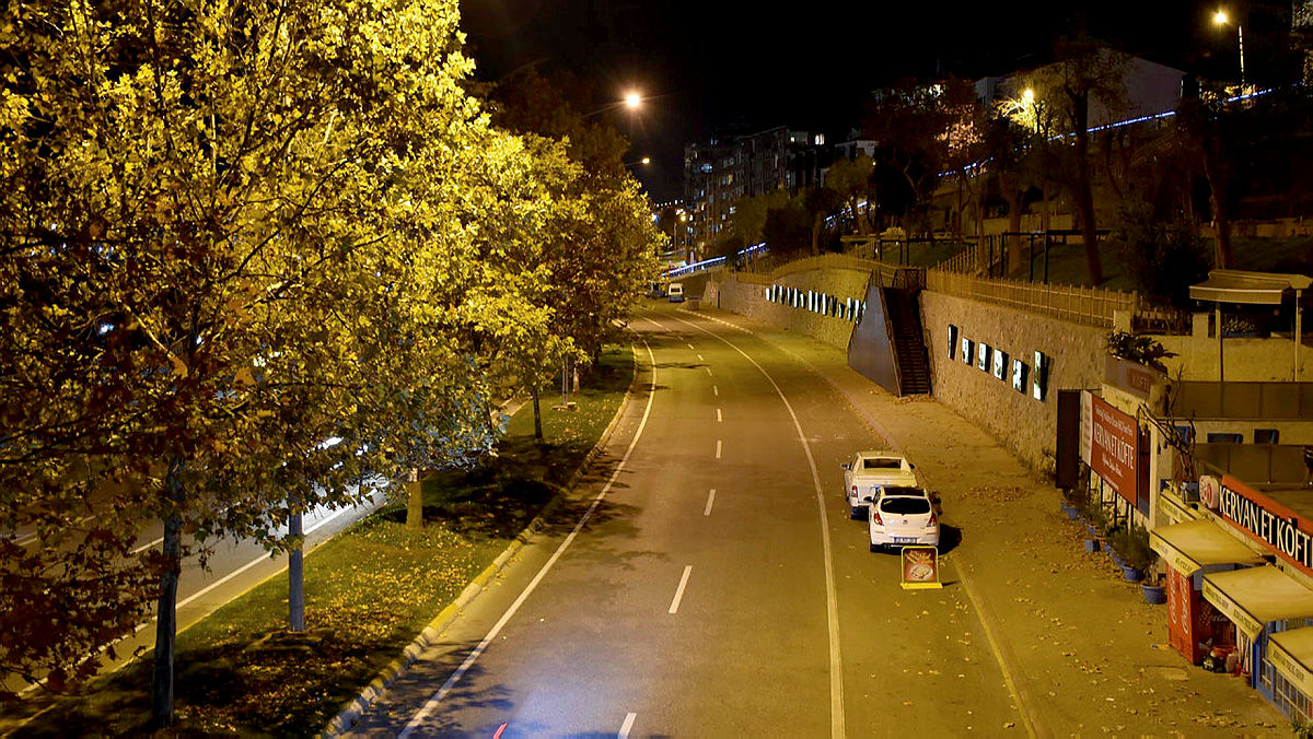 Son Dakika Haberi! Bugün sokağa çıkma yasağı var mı? Hafta içi sokağa çıkma yasağı olacak mı?