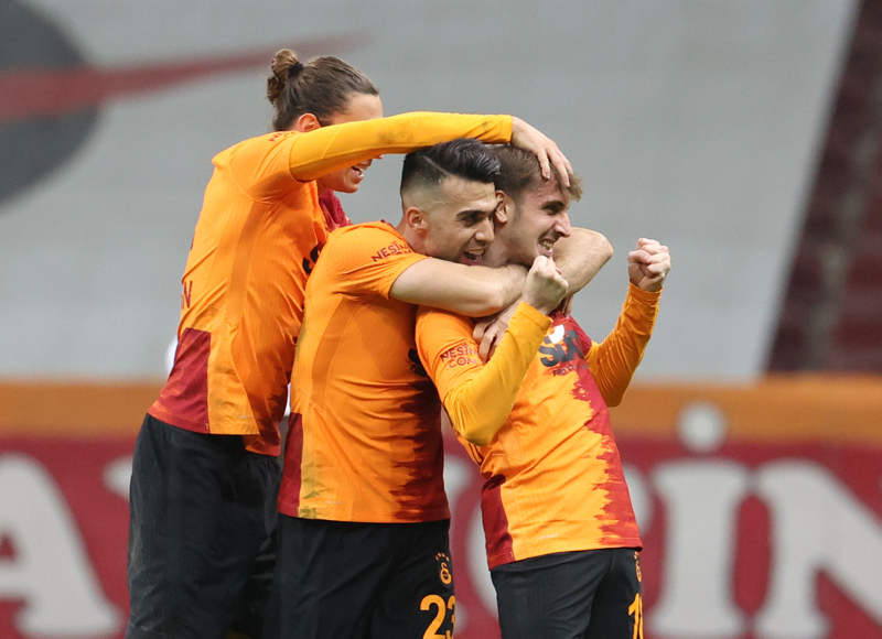 Ahmet Çakar’dan flaş yorum! Genç bir hakemin... | Son dakika Galatasaray - Hatayspor haberleri