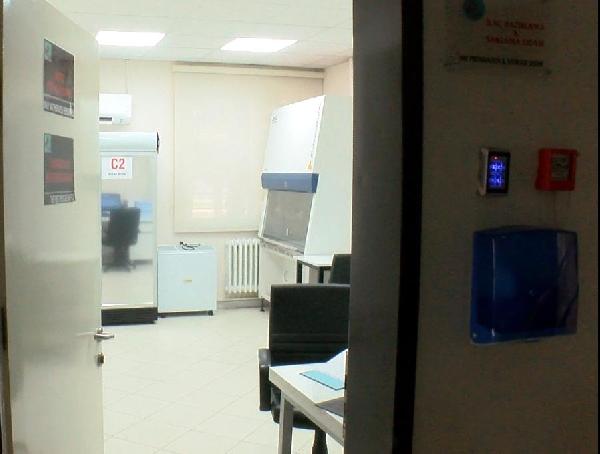 Son dakika: Her şey özel dolapta saklanıyor! işte yerli aşı ve korunduğu oda