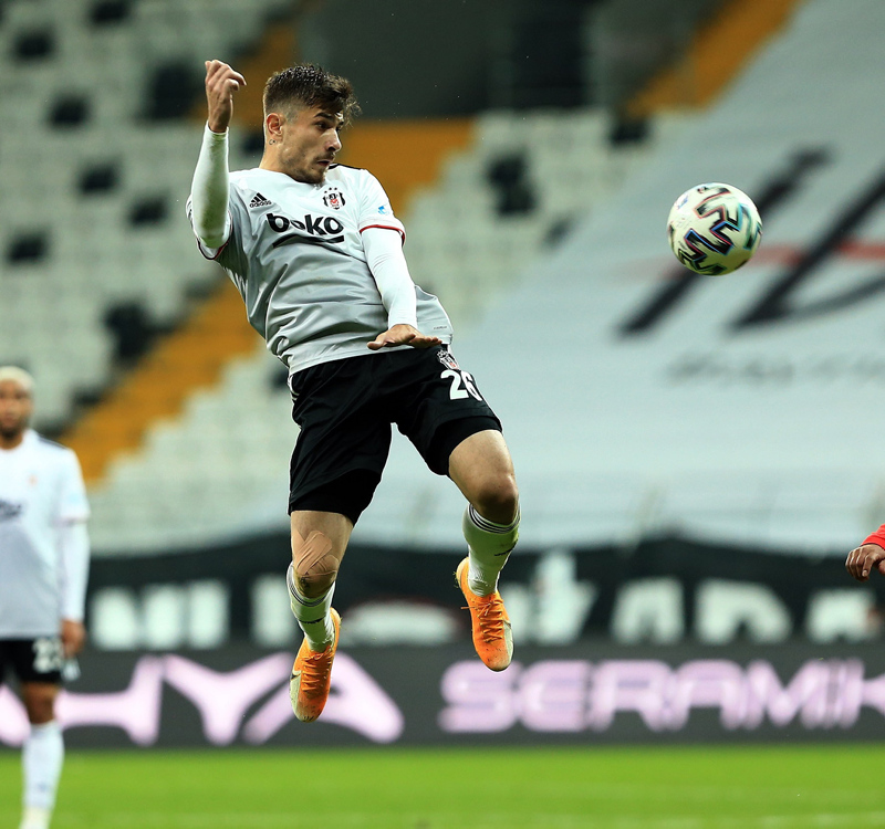Dorukhan Toköz’den Beşiktaş yönetimine flaş teklif! İşte istediği ücret