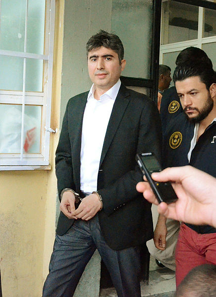 Son dakika: FETÖ’nün emniyet-yargı darbesi 7 yaşında…17 Aralık ihanetinin hesabını veriyorlar!