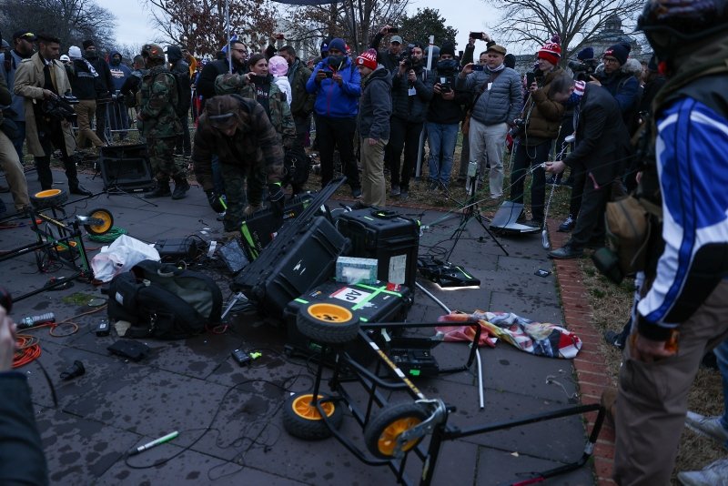 SON DAKİKA | ABD Başkanı Trump kabul etti! Joe Biden’ın başkanlığı tescillenirken kanlı gece: ABD’de son durum