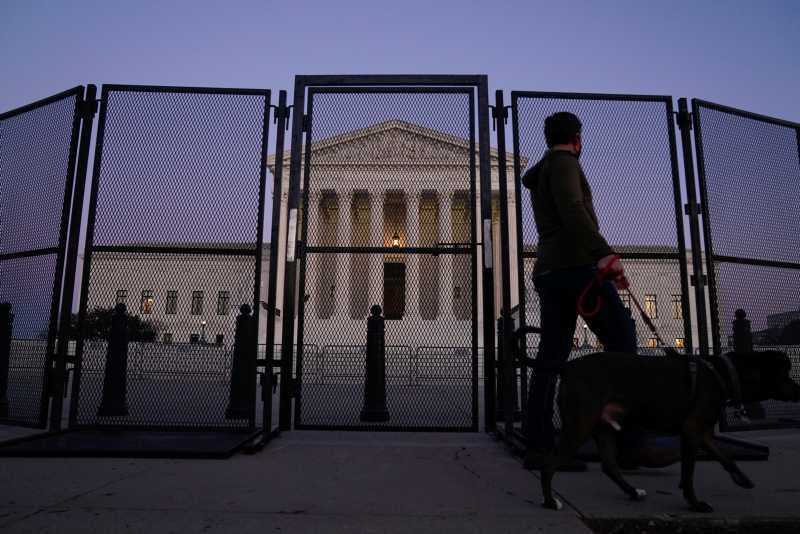 SON DAKİKA: ABD’de asker sahaya indi! Olası bir saldırıya karşı…