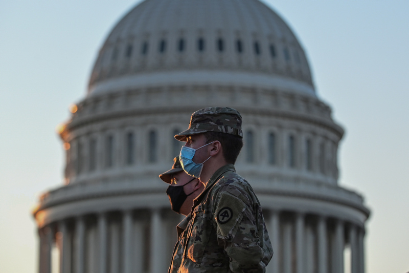 SON DAKİKA: ABD’de asker sahaya indi! Olası bir saldırıya karşı…