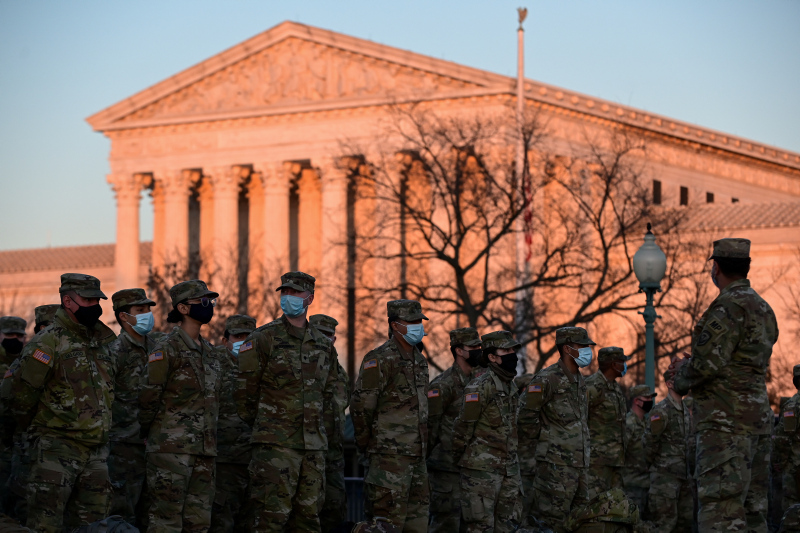 SON DAKİKA: ABD’de asker sahaya indi! Olası bir saldırıya karşı…