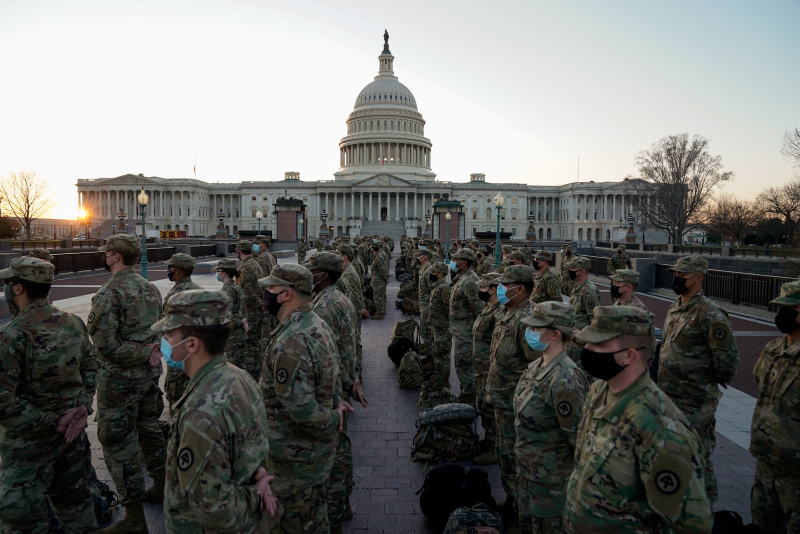 SON DAKİKA: ABD’de asker sahaya indi! Olası bir saldırıya karşı…