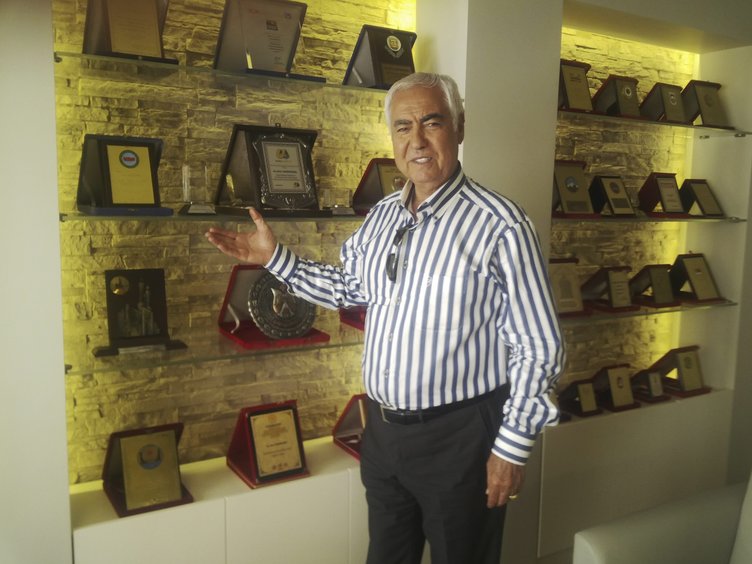 İbo Show’un konuğu olan Nuri Sesigüzel kimdir? Nuri Sesigüzel kaç yaşında, aslen nereli ve kimle evli?