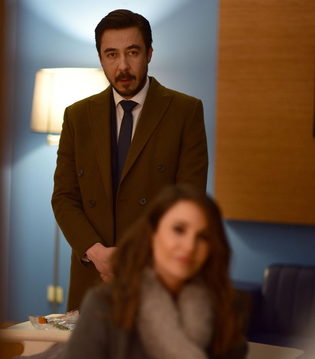 Maraşlı 10.son bölümde Mahur, Necati’ye içini döker! ATV ile Maraşlı son bölüm izle ekranı!