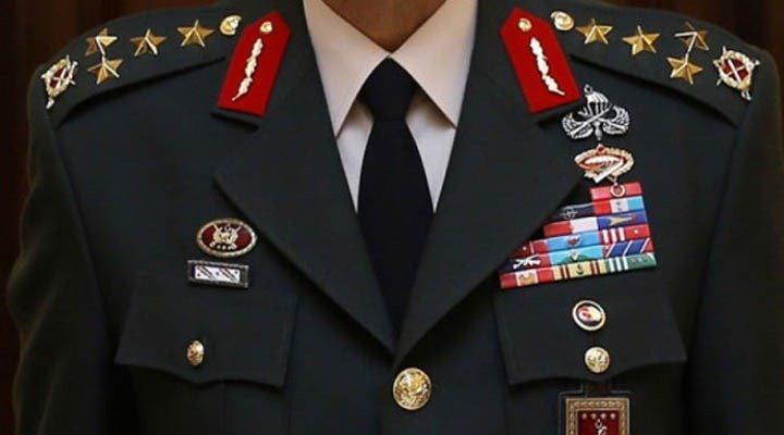 Darbe imalı bildiri yayınlayan 103 emekli amiral kim? Pazar günü yayınlanan darbeyle tehdit eden bildiriyi imzalayan 103 amiral...