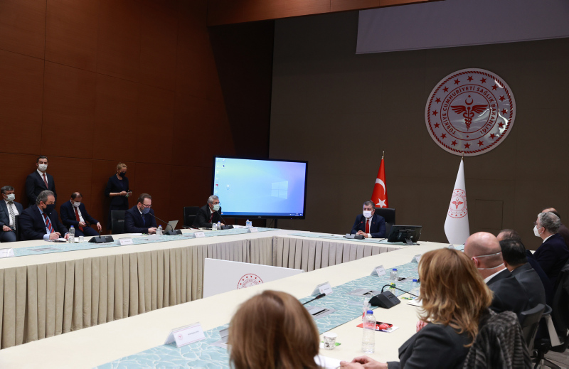 Son dakika | Kabine toplantısı beklenirken Sağlık Bakanı Fahrettin Koca’dan önemli açıklama: 66 milyon insanımız...