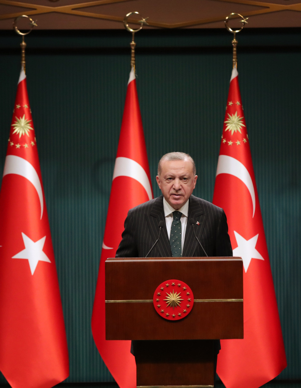 Son dakika haberler: Kritik eşik belli oldu! 9 günlük tam kapanma mı geliyor?