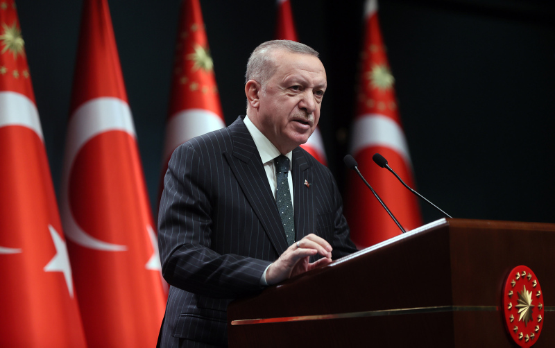 Son dakika haberler: Kritik eşik belli oldu! 9 günlük tam kapanma mı geliyor?