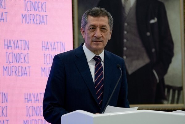 Bakan Ziya Selçuk açıkladı | İlkokul, ortaokul ve liselerde sınavlar ne zaman yapılacak ve yüz yüze mi? Sınavlar iptal mi?