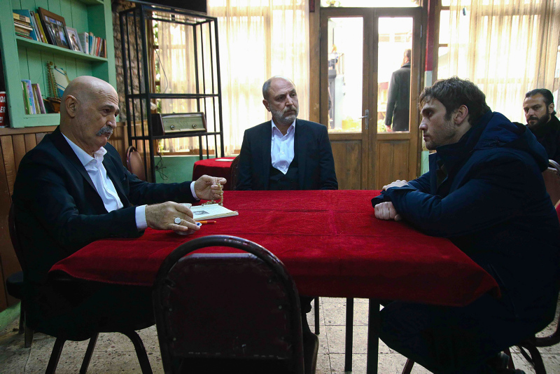 Çukur final bölümü ile ekranlara veda ediyor! Çukur son bölümde neler yaşanacak?