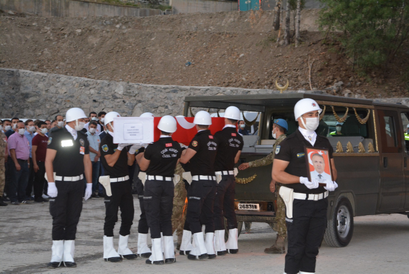 Hasan Cevher’i hedef gözeterek şehit etmişti... Tayinimi durduracaksınız diyerek herkesi tehdit ettiği iddia edildi