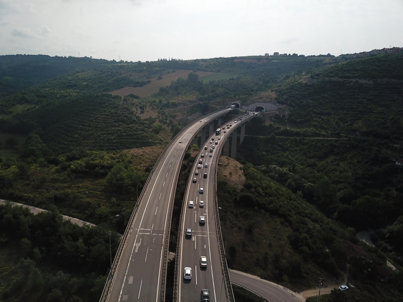 Son dakika: Otoyol ve köprü yalanı çöktü! Pandemide bile taahhüdün üzerinde araç geçti
