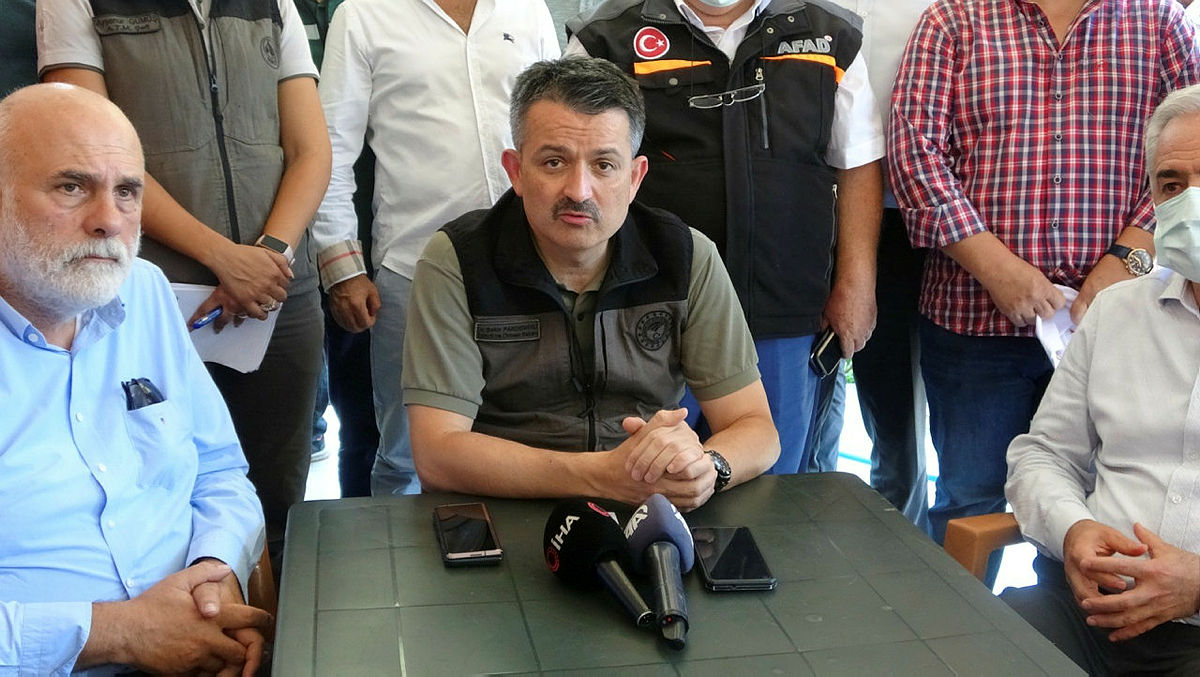 Yangınlarda son dakika haberler: Söndürmede dikkat çeken görüntü