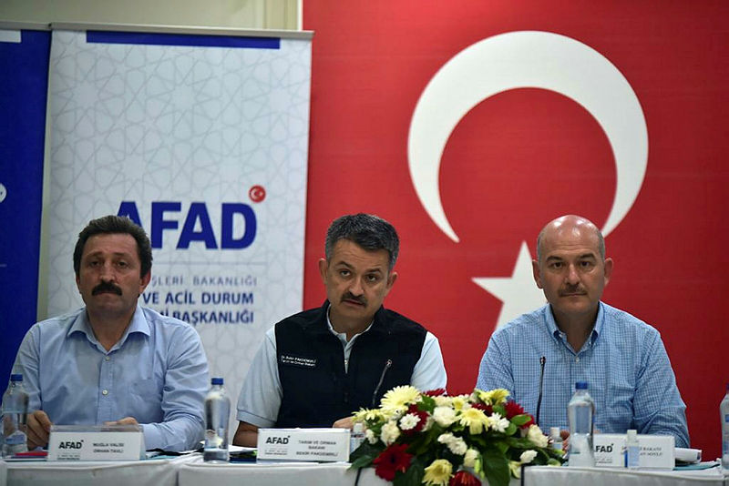 Yangınlarda son dakika haberler: Söndürmede dikkat çeken görüntü