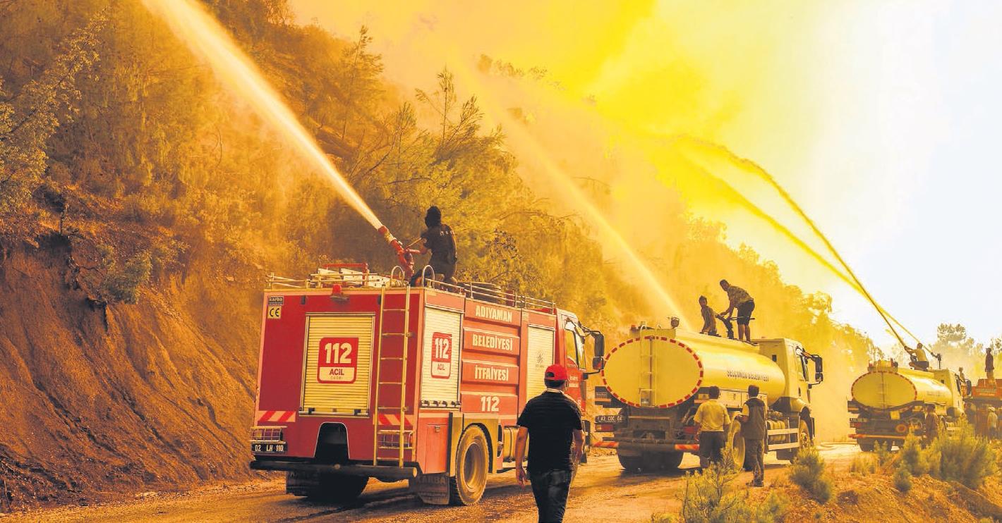 Son dakika | Yangınlarda büyük başarı! Tarihe geçen anlar, tarihe geçen insanlar