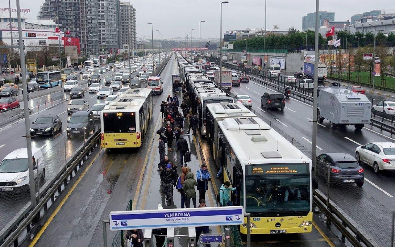 metrobus duraklari isimleri 2021 istanbul metrobus saatleri seferleri hatlari ve guncel durak haritasi son dakika yasam haberi fotohaber yasam