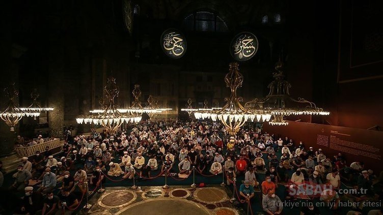 Bayram Namazı saat kaçta? Diyanet duyurdu: İstanbul, Ankara, Bursa, İzmir bayram namazı saati ve 81 il için 2022 bayram namazı saatleri