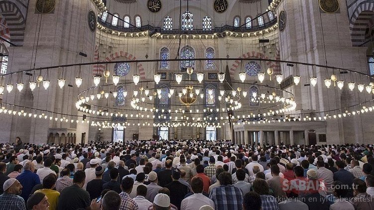 Bayram Namazı saat kaçta? Diyanet duyurdu: İstanbul, Ankara, Bursa, İzmir bayram namazı saati ve 81 il için 2022 bayram namazı saatleri