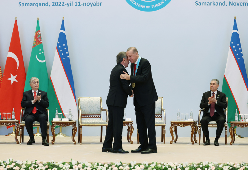 Başkan Erdoğan’dan peş peşe kritik görüşmeler! Semerkant’ta dikkat çeken kareler