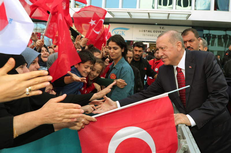 Son dakika | Cumhurbaşkanlığı için son seçim anketini açıkladı: Fark giderek açılıyor