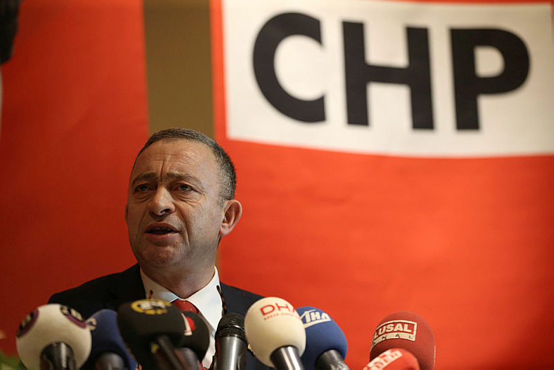 CHP’li Kocasakal’dan, Özgür Özel’e ’Kılıçdaroğlu’ tepkisi: Bu masalları kimse yutmuyor!