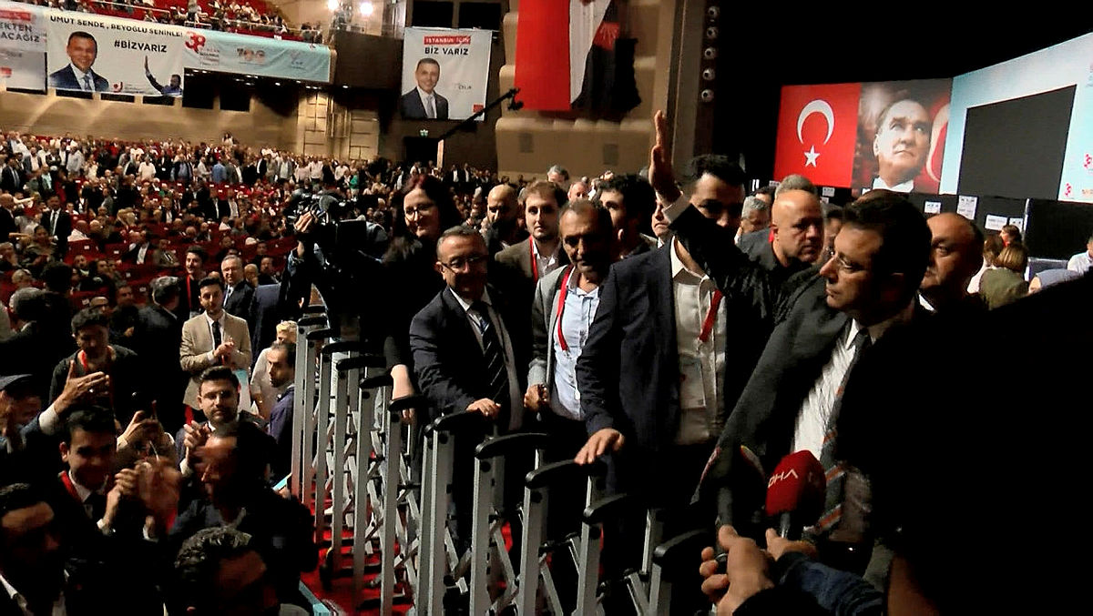 Eski CHP genel sekreteri Mehmet Sevigen’den bomba iddia! ’Değişimciler, İstanbul’da akçeli işlerle kazandı’