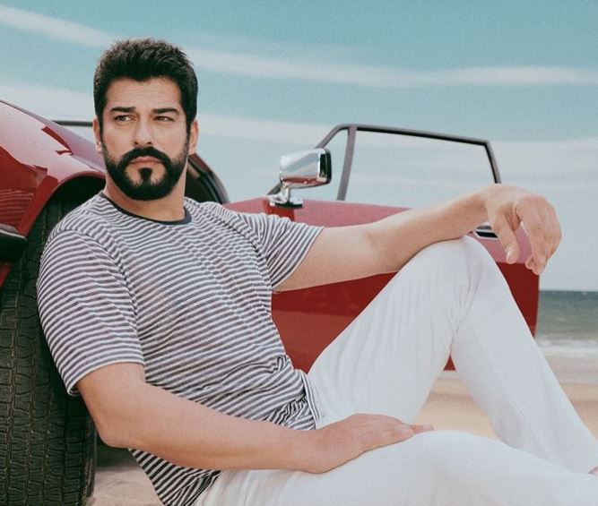Kuruluş Osman'ın yıldızı Burak Özçivit'in kız kardeşi hayran bırakıyor! Fahriye Evcen'in görümcesi Burçun Özçivit'e bakın! "Esmer güzeli"