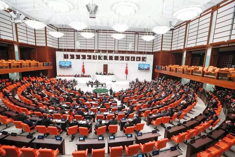 TORBA YASA 2024 HABERLERİ: 3600 ek gösterge, Bağkur 7200 gündemde! 2. Torba Yasa Meclis’ten geçti mi, maddeleri neler?