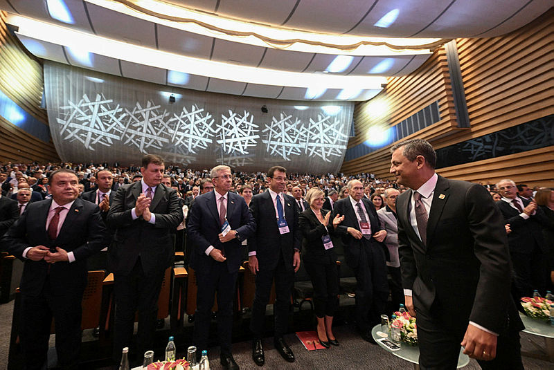 SON DAKİKA: CHP’de Mansur Yavaş’a psikolojik savaş! İmamoğlu’nun konuşacağı, 3 gün boyunca haber verilmemiş