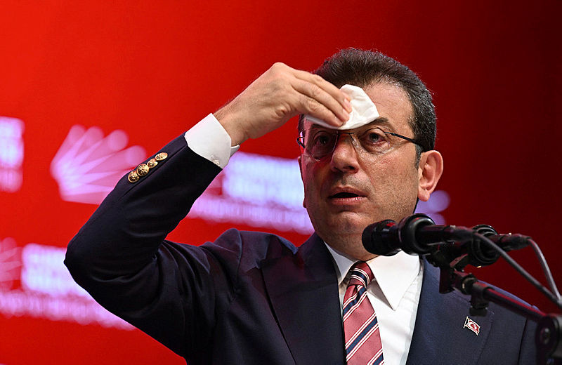 SON DAKİKA: CHP’de Mansur Yavaş’a psikolojik savaş! İmamoğlu’nun konuşacağı, 3 gün boyunca haber verilmemiş