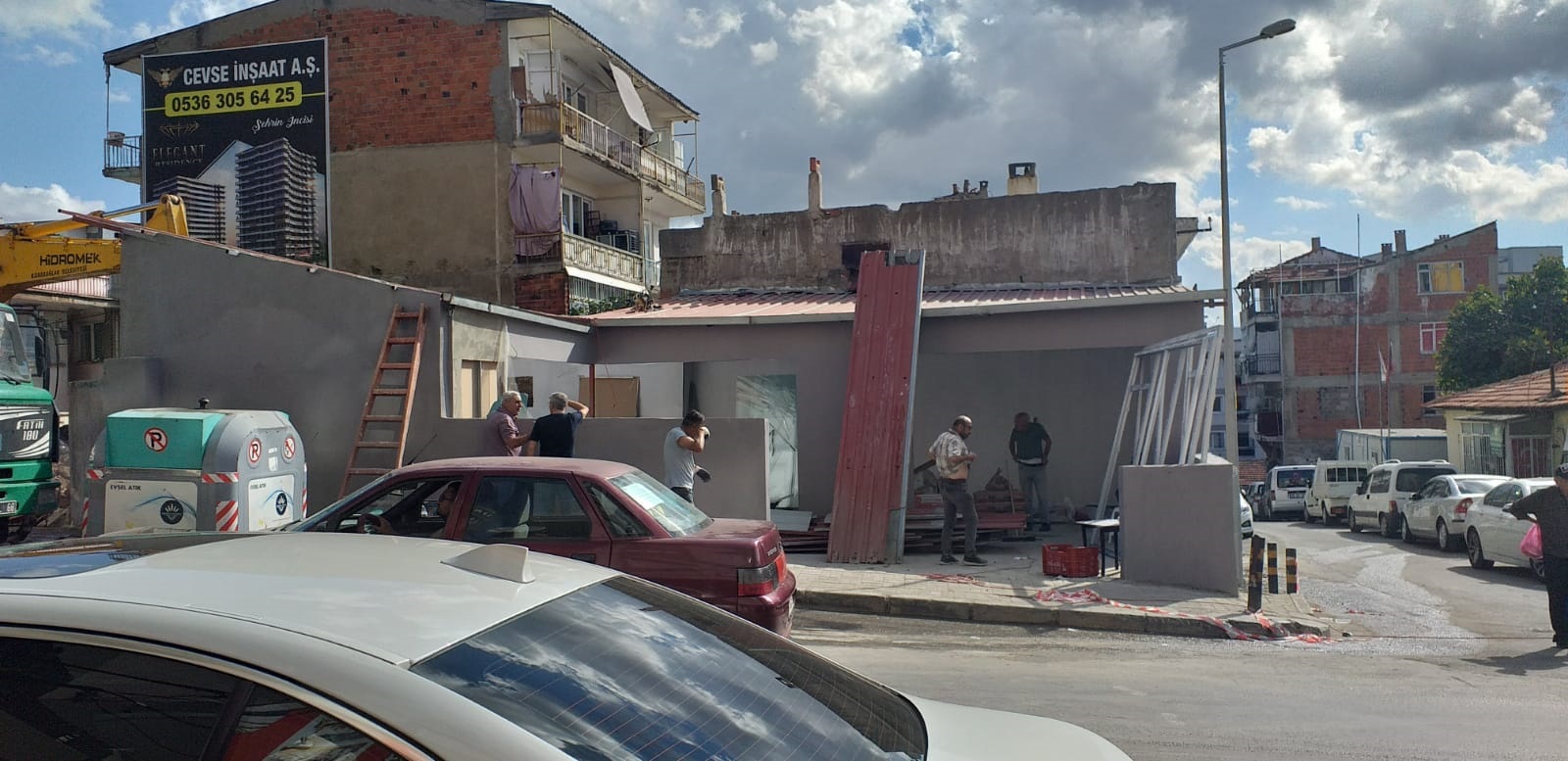 SABAH’ın ‘İzmir’deki tabut binaya kaçak inşaat’ haberi ses getirdi!