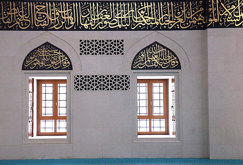 Aynı anda 10 bin kişi ibadet edebilecek! Balkanların en büyük camisi Namazgah Camii açılıyor