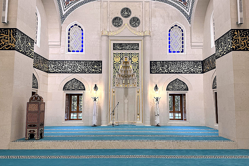 Aynı anda 10 bin kişi ibadet edebilecek! Balkanların en büyük camisi Namazgah Camii açılıyor